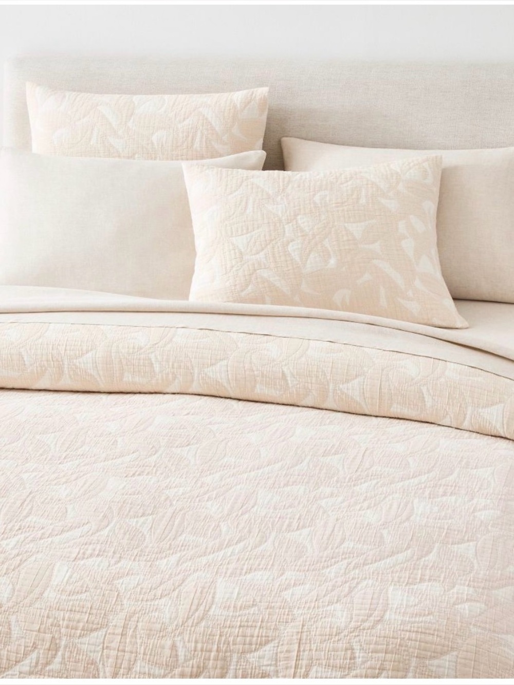 West Elm Quilt- Dreamy Gauze Cotton Iris (King 108 x 92 in)